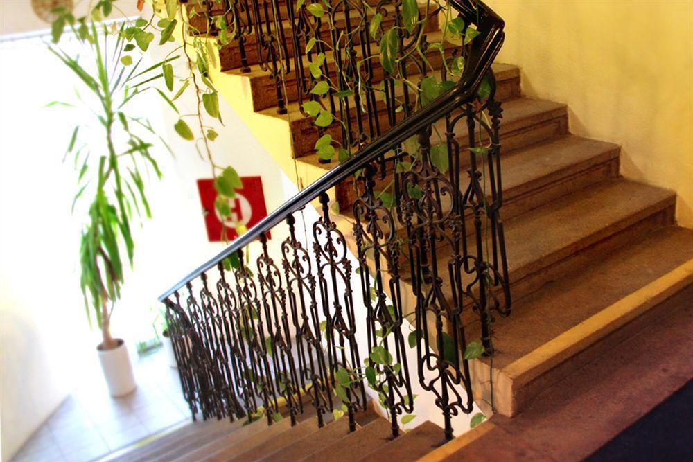 Hotel Hejtman Прага Экстерьер фото