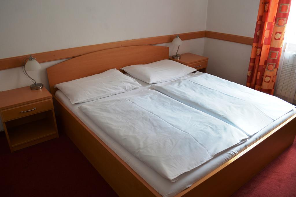 Hotel Hejtman Прага Номер фото