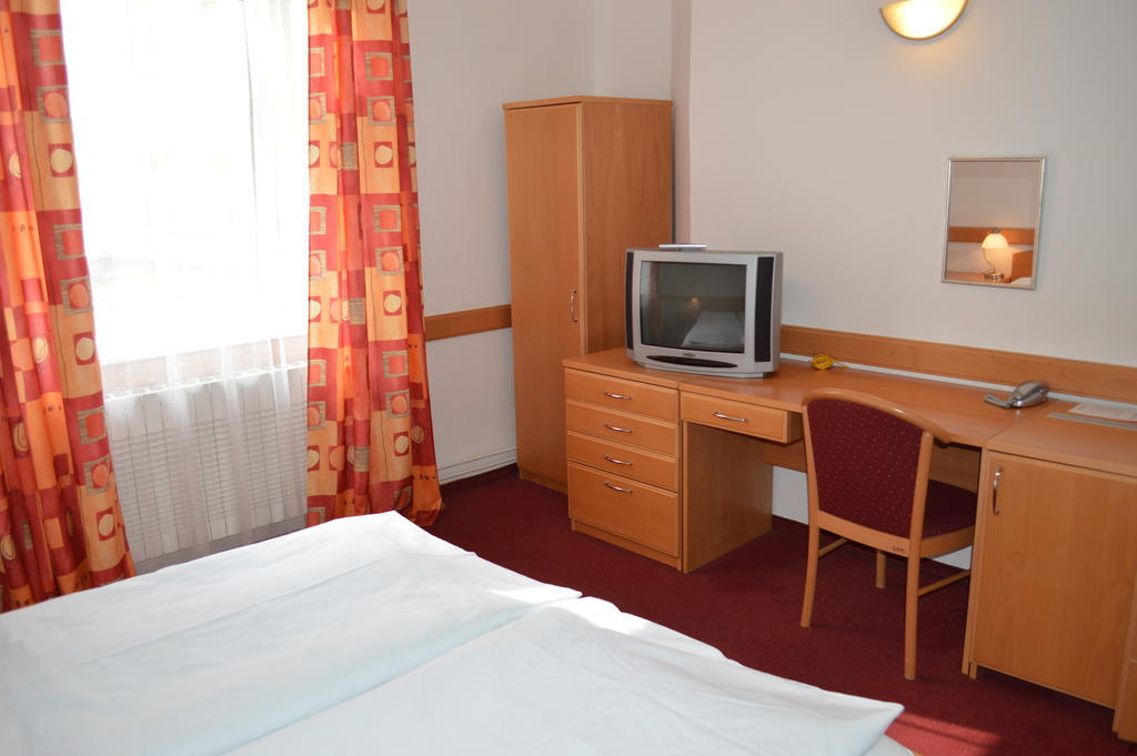 Hotel Hejtman Прага Номер фото