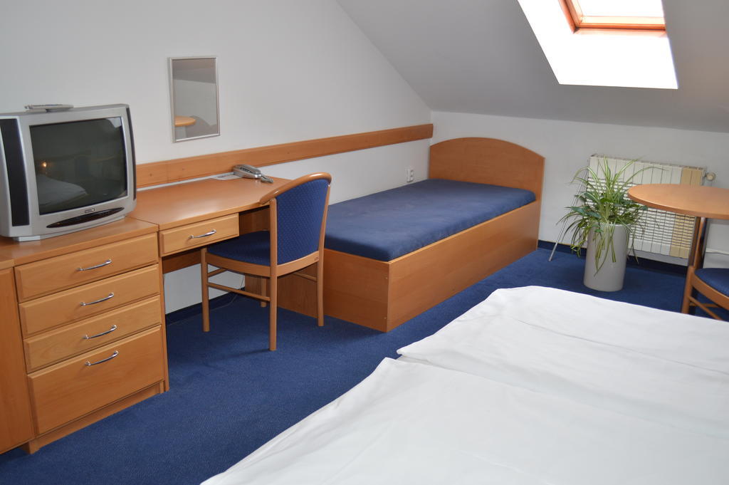 Hotel Hejtman Прага Номер фото