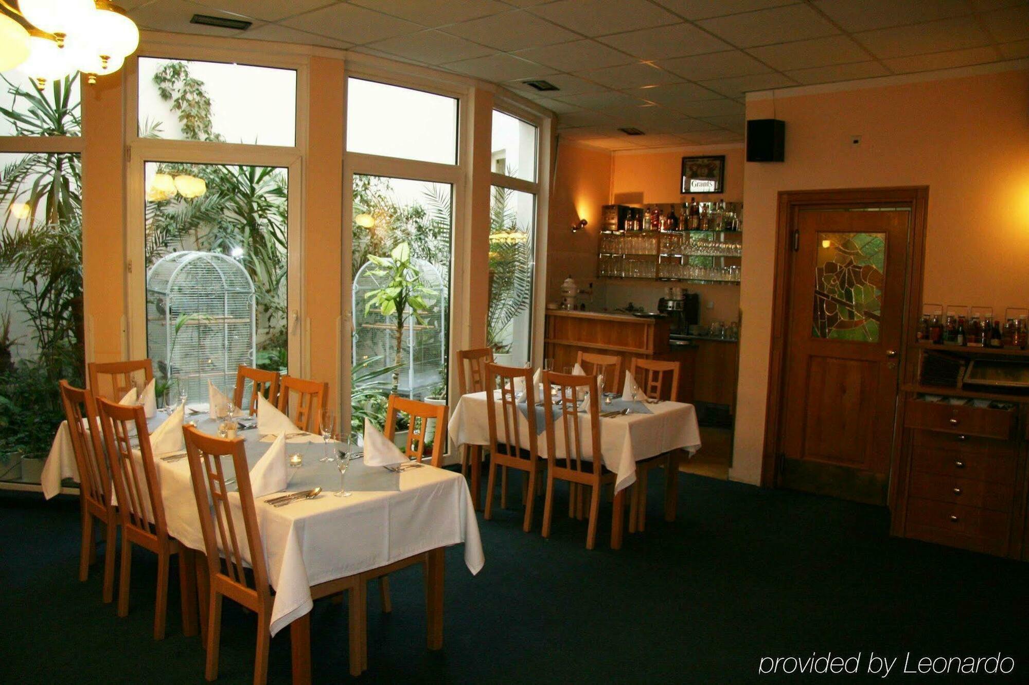 Hotel Hejtman Прага Ресторан фото
